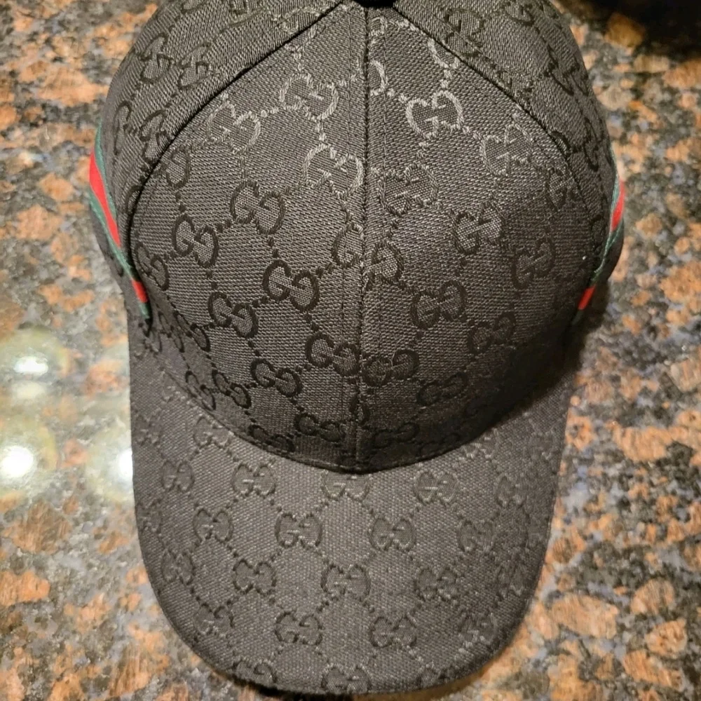 Gucci Black Monogram Baseball Cap - Picture 4 of 11